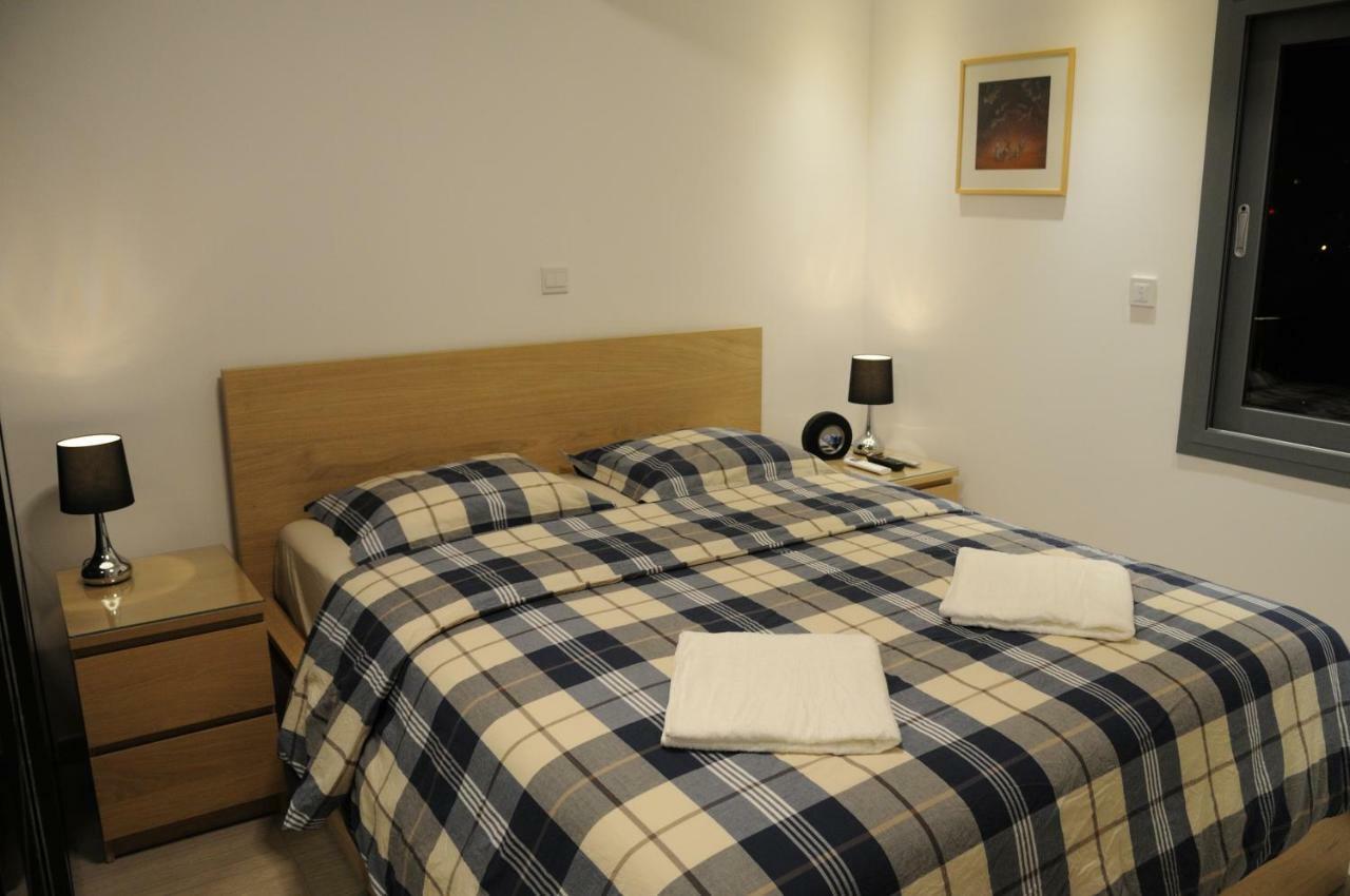 Kennedy Deluxe Suites นิโคเซีย ภายนอก รูปภาพ